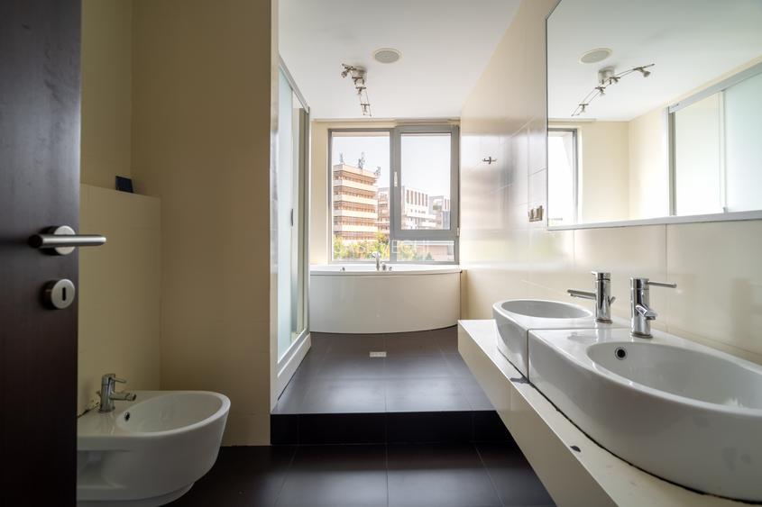 5 camere 185 MPU | Amfiteatru - Iancu Nicolae | 2 locuri parcare - 39