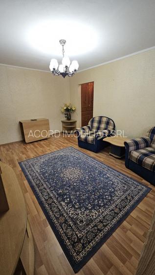 Piata farului-apartament 3 camere cu gaze - 2