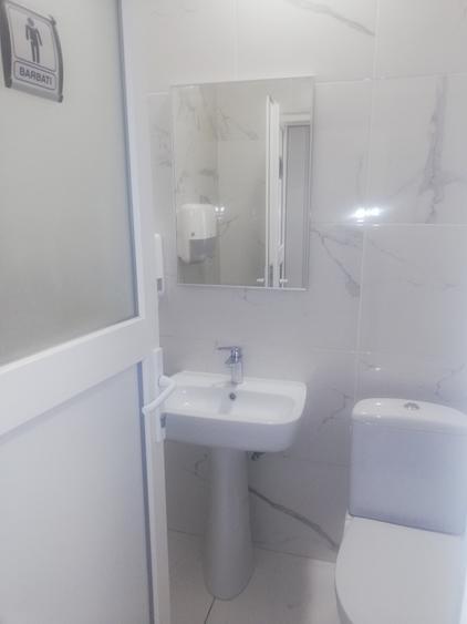 Hotel 25 de camere mobilat utilat central!
