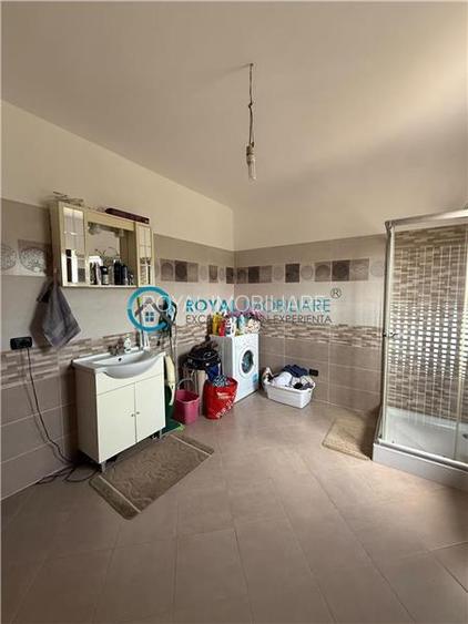 Royal Imobiliare - Vanzare Vila zona Boldesti Scaieni - 21