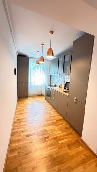 Casa de Cultură -Apartament spațios cu 3 camere, 75 mp, etaj 2 !