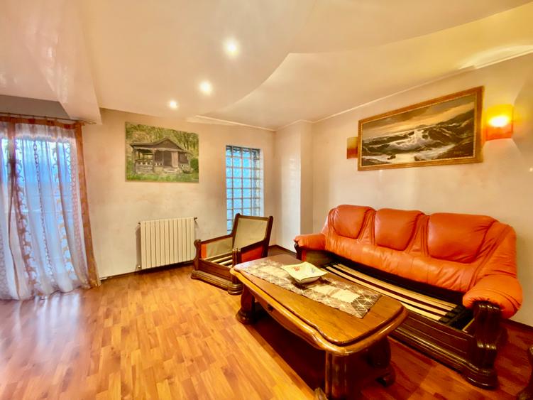 Apartament 3 Camere + Garsonieră | Micro 3 | Târgoviște | 109 mp utili