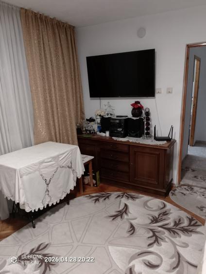 Apartament 4 camere, 94 mp, zona Valea Rosie