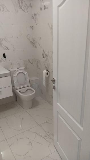 Duplex cu 4 camere,3 bai,2 parcari subterane,zona Terra