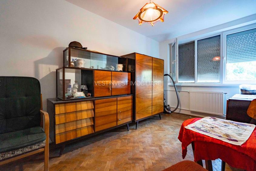 Apartament 3 camere etaj 3 Decebal - 3