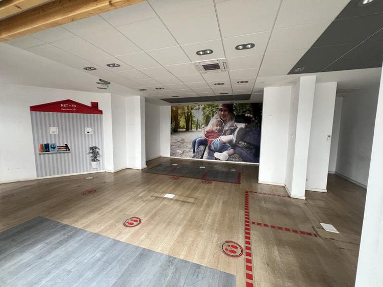 Spatiu comercial de inchiriat pe strada Fabricii