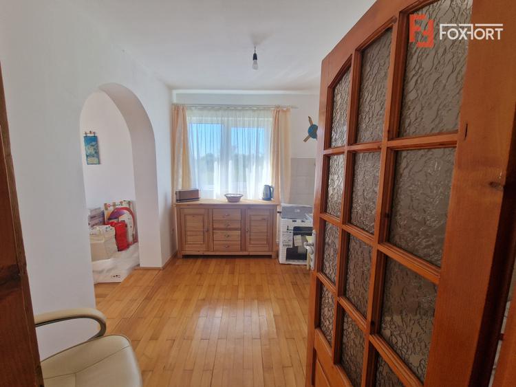 Casa individuala cocheta, cu 4 camere - Remetea Mare