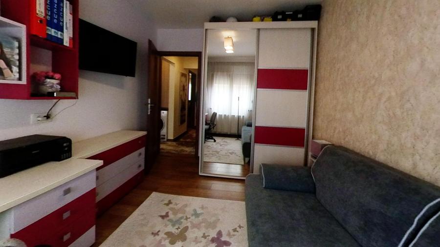 Apartament spatios utilat/mobilat