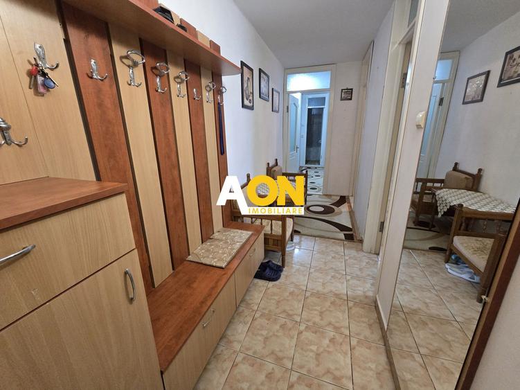 Apartament 4 Camere,79mp Utili, Etaj 2, Zona Cetate