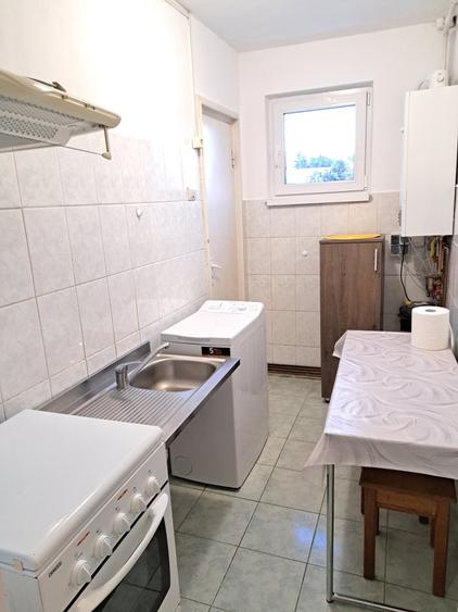 Inchiriez apartament 3 camere, Dambu Pietros, Tg. Mures