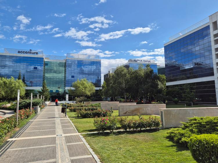 West Gate Business - Spatii birou de la 280 mp