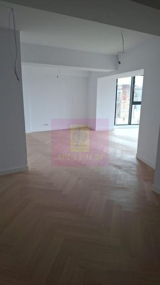 Vanzare apartament de 3 camere bd Unirii, bloc nou 2025