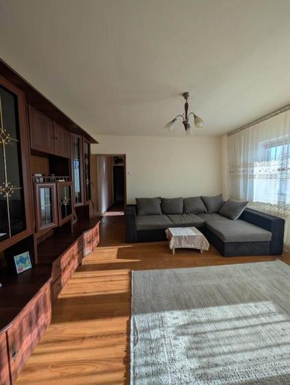 Apartament 2 camere, zona Modern, direct de la proprietar
