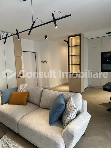 Apartament 2 camere | Intre Lacuri | Etaj intermediar