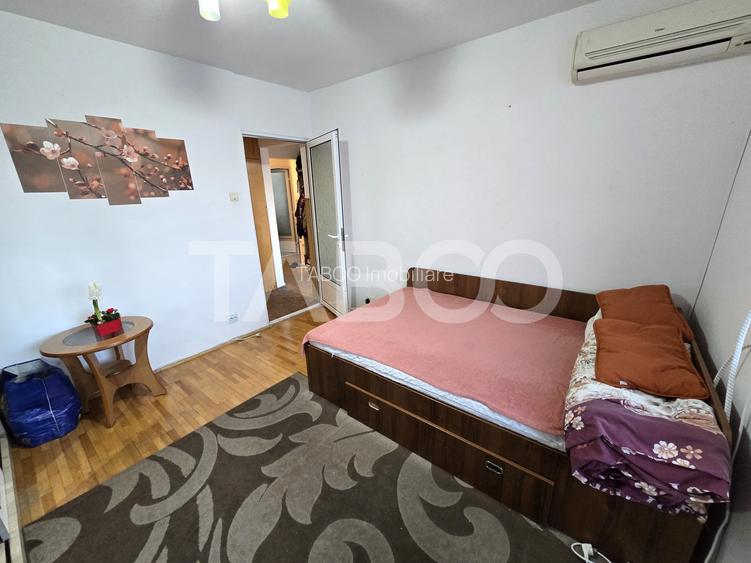 Apartament decomandat de vanzare 3 camere 2 bai pivnita Turnisor Sibiu - 12