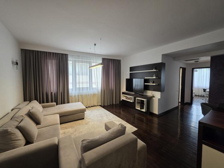 HERASTRAU SOSEAUA NORDULUI APARTAMENT 3 CAMERE MODERN LOC PARCARE