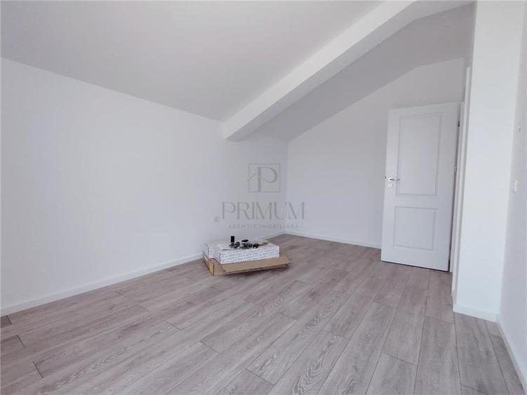 DUPLEX SPATIOS - ZONA CENTRALA - BALCON