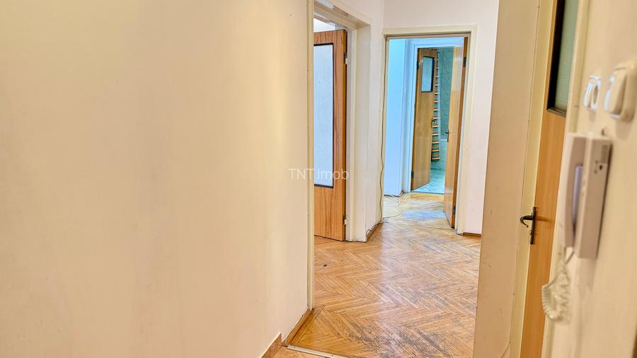 Apartament 4 camere Victoriei, centrala proprie, boxa, garaj, comision 0 ! - 4