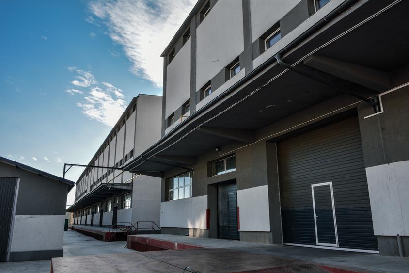 Proprietar/ Spatiu depozitare / Productie | Militari | Valea Cascadelor | 1000 m