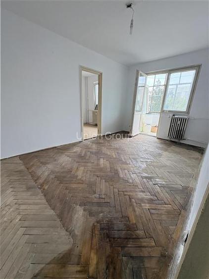 Apartament 2 Camere Semidecomandat Zona Inel 2