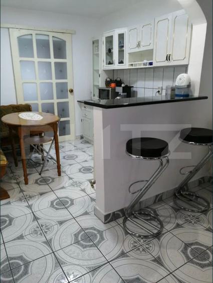Apartament de vânzare – zonă excelentă și liniștită