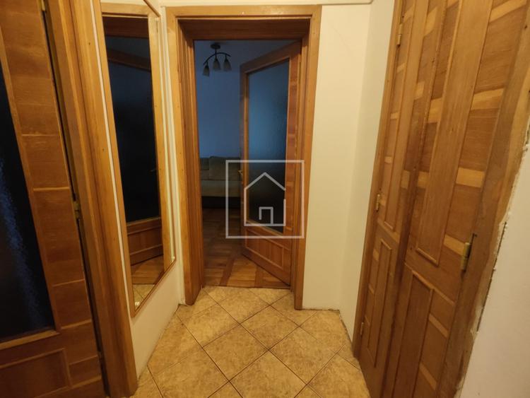 Apartament 2 camere – zona Bâlea, Etaj 1, 46 mp utili - 330€/luna