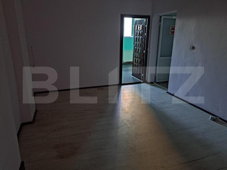 Spatiu comercial cu potential, 340 mp, finisat, Marasesti