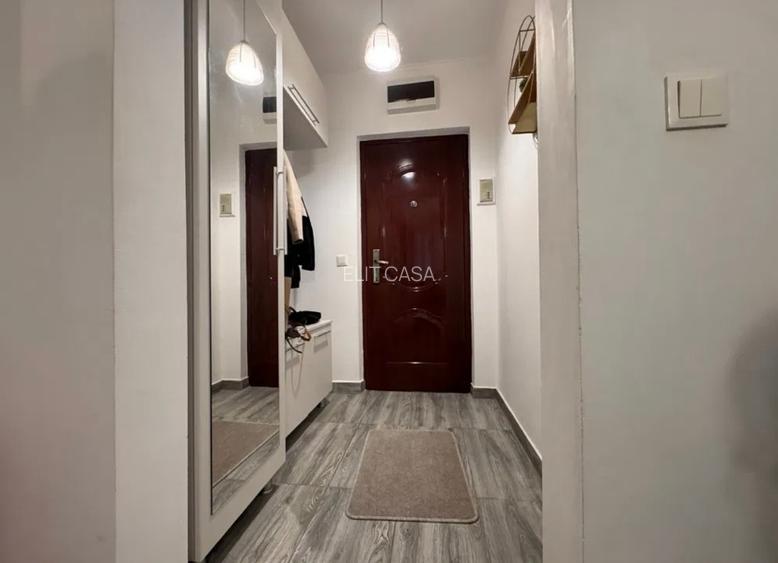 Apartament cu 2 camere, etajul 5/10, zona Tatarasi - 6