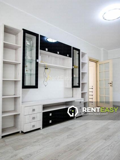 Apartament cu 2 camere de inchiriat in Royal Town - 3