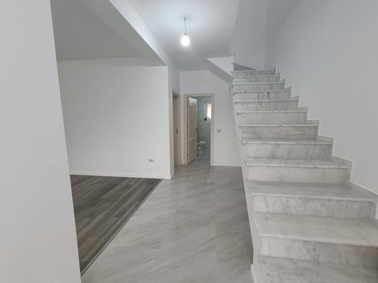 Casă de vânzare în Valea Lupului, Iași – 4 Camere si Beci
