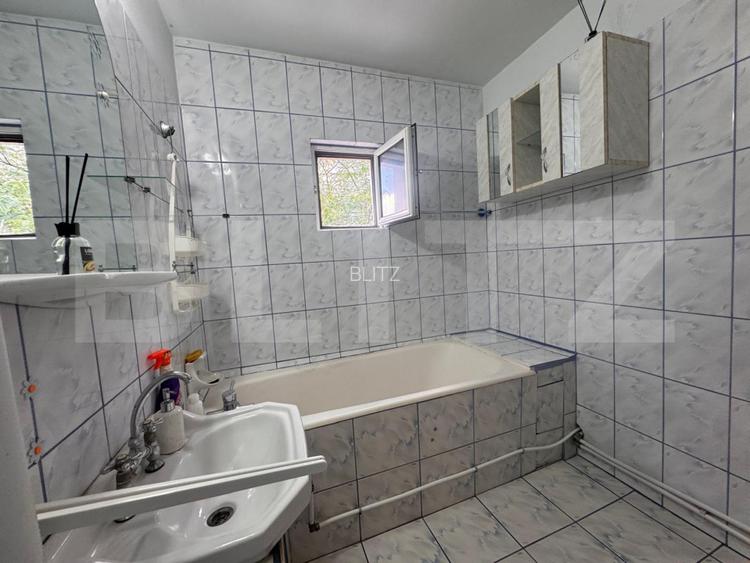 Apartament 2 camere, 50 mp, zona Nicolina - 9