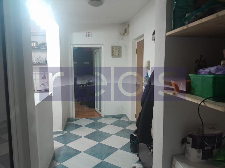 Vitan Mall  doua camere unice 6/8