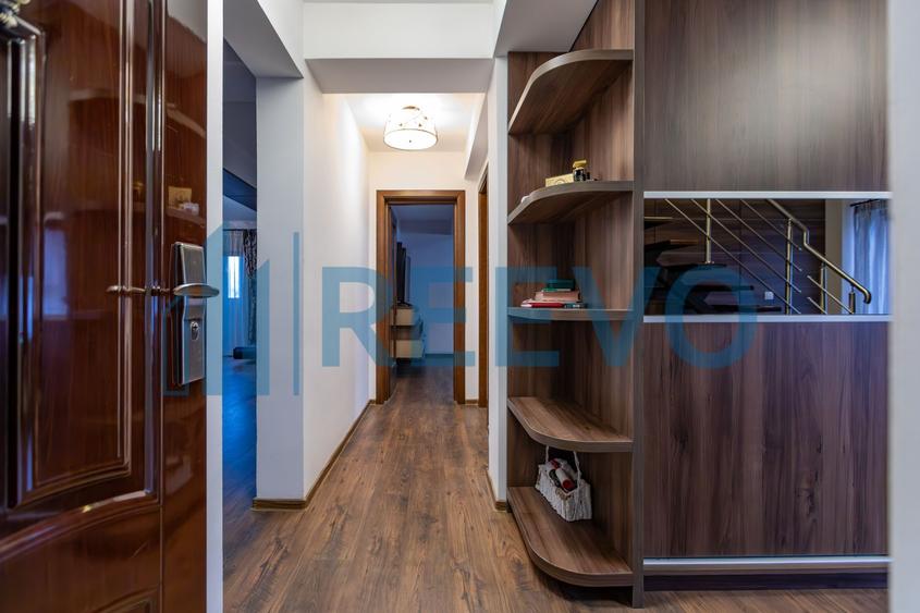 PENTHOUSE de vânzare, Grădina cu Magnolii + 3 locuri de parcare