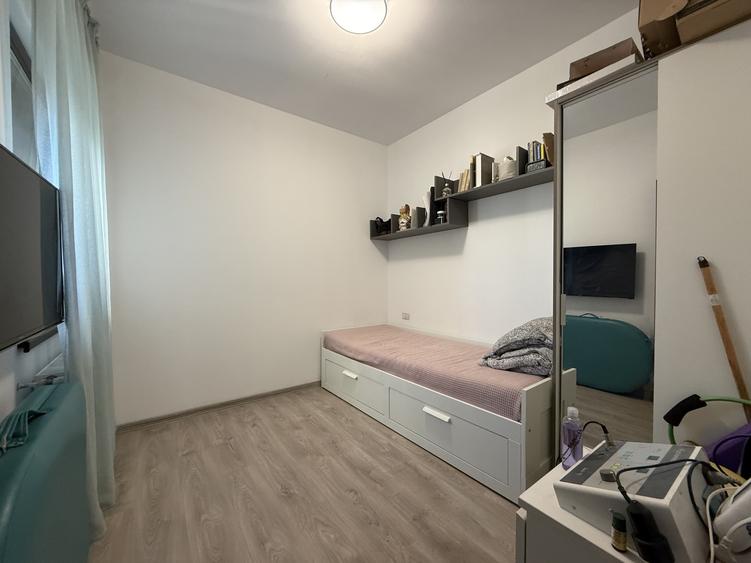 Apartament 4 camere, decomandat, etaj 3 - Giroc, zona Planetelor
