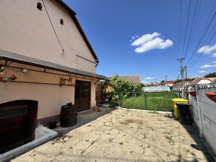 Casa de vanzare cu potential ridicat in Cornatel jud.Sibiu