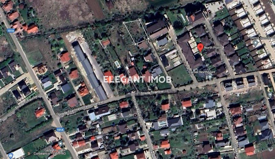 Vanzare Teren in Zona cu Padure si Lac