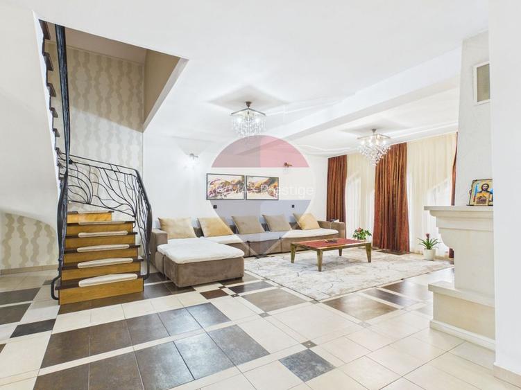 Vanzare - vilă cu 6 camere, teren 3900 mp, Vacaresti, Dambovita
