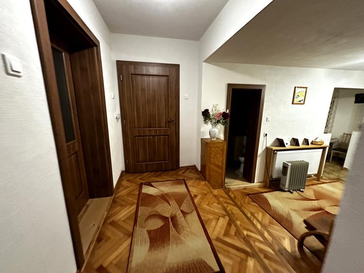 Casa P+M Zona Hotel CETATE 715 mp Teren Garaj Terase Piscina ideal Regim Hotelie
