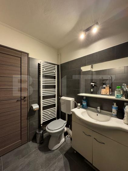 Apartament 3 camere decomandat, 2 bai, 75 mp total - Brazda lui Novac