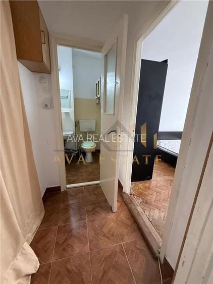 Apartament  2 camere, semidecomandat,  50 mp - Zona Cetatii - 3