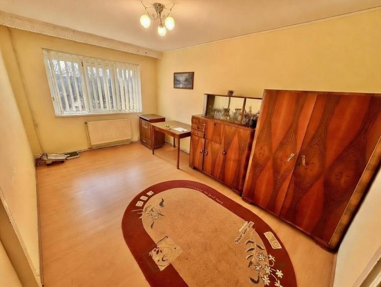 Apartament 2 camere de vânzare – Ultracentral, Bacău