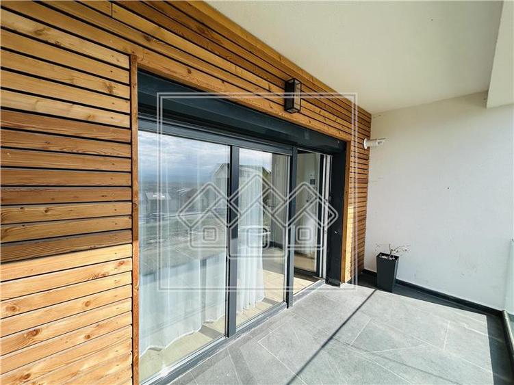 Studio modern, vila cu 2 etaje, finisat la cheie, balcon