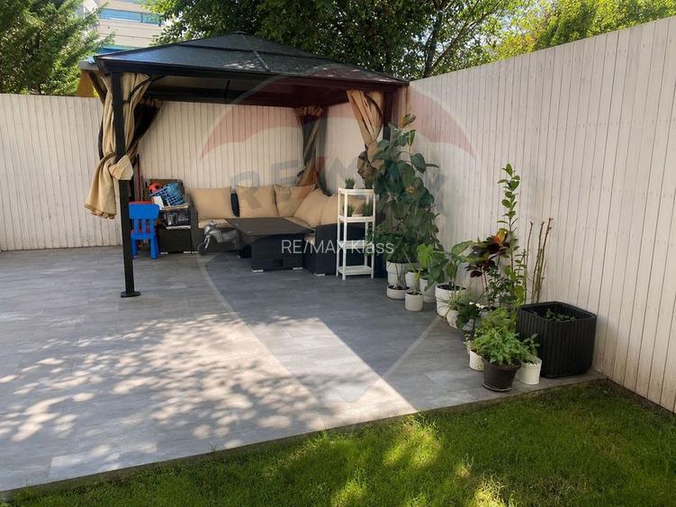 Apartament de vanzare - 3 camere 102mp + Terasa cu foisor 45mp - 2