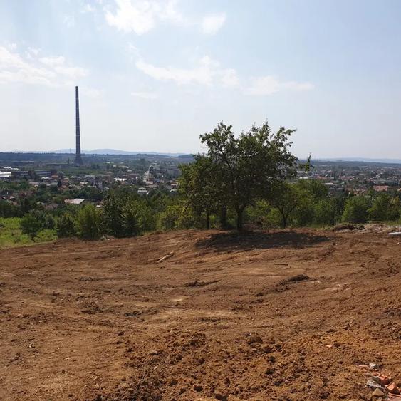 Teren intravilan 10 ari cu priveliște panoramică, – zonă de case, Centru Vechi