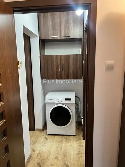 APARTAMENT 2 CAM , SEMIDECOMANDAT, ETAJ 3, MIRCEA CEL BATRAN, PARCARE - 7