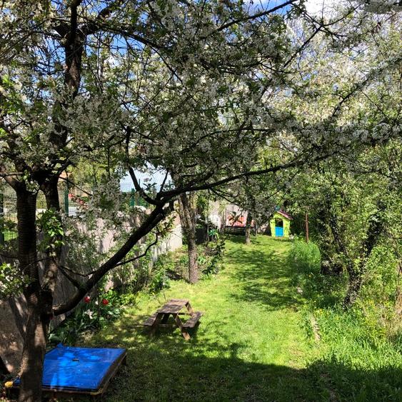 Apt. 3 camere in vilă, curte proprie + subsol 52 mp, A. Mureșanu, str. N. Iorga