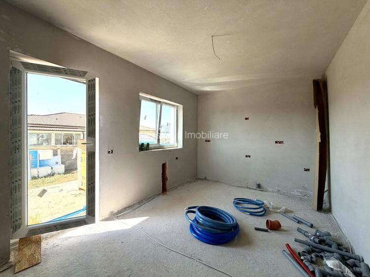 Casa individuala cu 4 camere, 94 mp utili, 372 mp teren - Sanandrei - 8