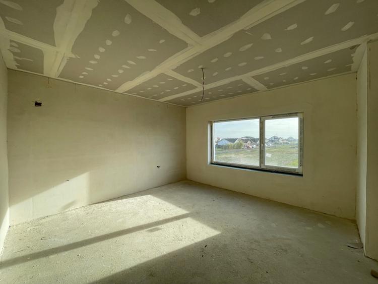 Duplex 4 camere, 118mp utili, 329mp teren - Lidl Mosnita Veche