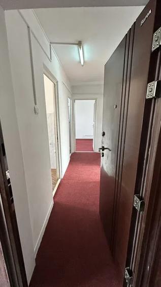 Apartament 3 camere, decomandat, zona Pacurari - Petru Poni, Iasi