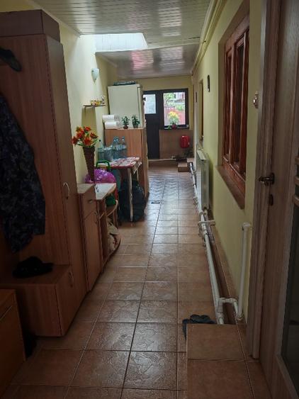 Casa de vanzare cu potențial de investitie
